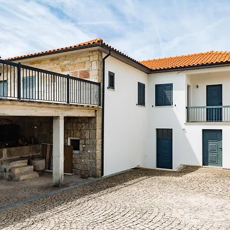 Casa Rio Contenca T5 *
