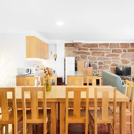 Casa Rio Contenca T5 Carvalhais (Viseu)