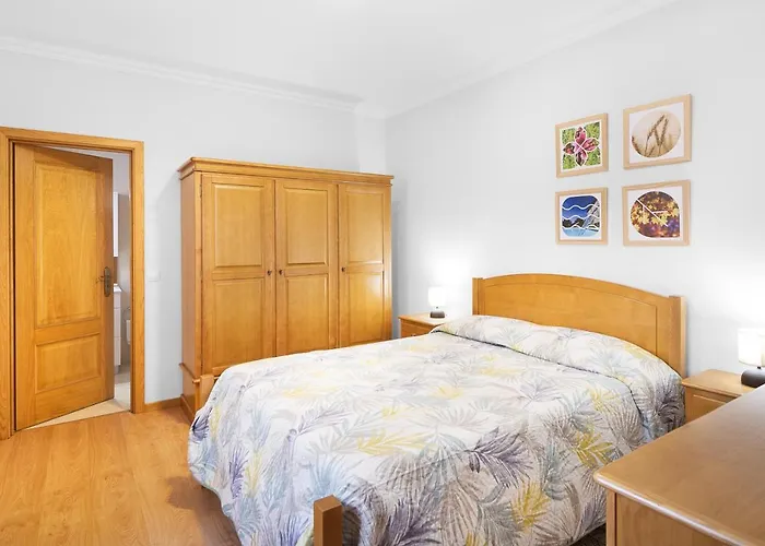 Casa Rio Contenca T5 * Carvalhais (Viseu)